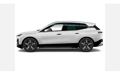BMW iX xDrive40 - автомобили, коли, обяви за нови и употребявани 3
