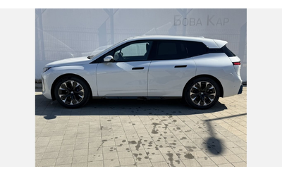 BMW iX xDrive45 - автомобили, коли, обяви за нови и употребявани 2