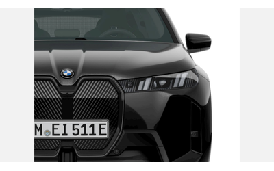 BMW iX xDrive45 - автомобили, коли, обяви за нови и употребявани 5
