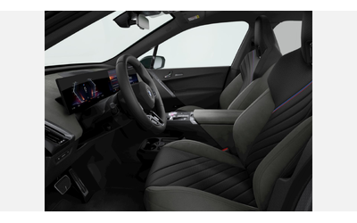 BMW iX xDrive45 - автомобили, коли, обяви за нови и употребявани 7