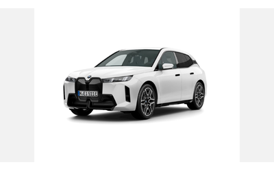 BMW iX xDrive45 - автомобили, коли, обяви за нови и употребявани 1