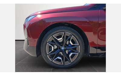 BMW iX xDrive50 - автомобили, коли, обяви за нови и употребявани 4
