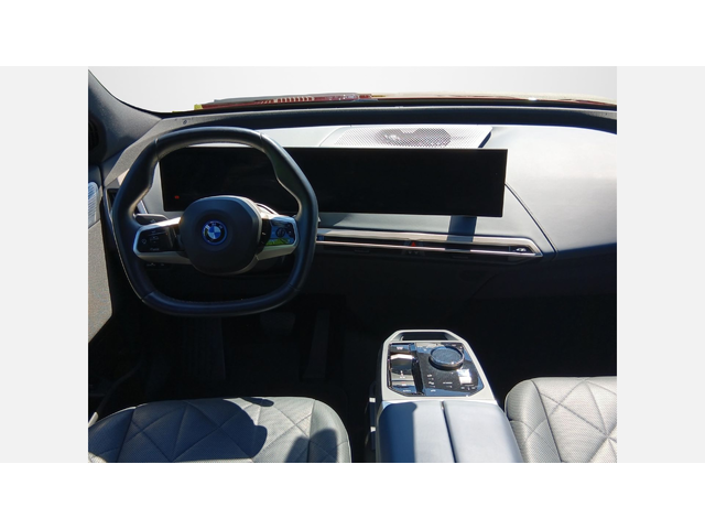 BMW iX xDrive50 - автомобили, коли, обяви за нови и употребявани 6