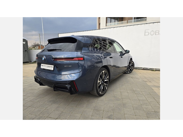 BMW iX xDrive60 - автомобили, коли, обяви за нови и употребявани 1