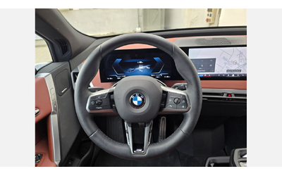 BMW iX xDrive60 - автомобили, коли, обяви за нови и употребявани 6