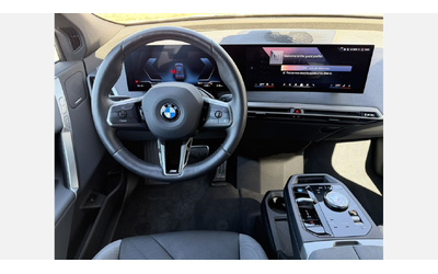 BMW iX xDrive60 - автомобили, коли, обяви за нови и употребявани 11