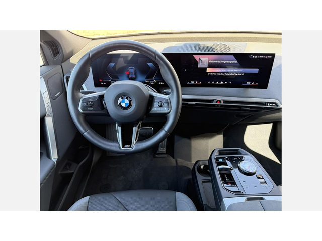 BMW iX xDrive60 - автомобили, коли, обяви за нови и употребявани 11
