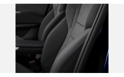 BMW iX1 eDrive20 - автомобили, коли, обяви за нови и употребявани 8