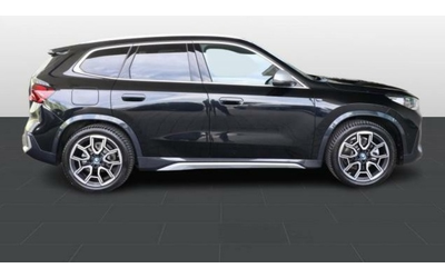 bmw-ix1-ix1-xdrive30 - 2