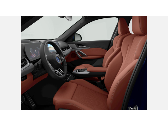 BMW iX1 xDrive30 - автомобили, коли, обяви за нови и употребявани 4