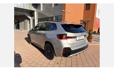 BMW iX1 xDrive30 - автомобили, коли, обяви за нови и употребявани 7