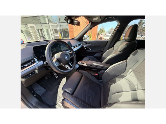 BMW iX1 xDrive30 - автомобили, коли, обяви за нови и употребявани 8