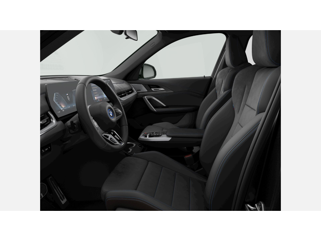 BMW iX1 xDrive30 - автомобили, коли, обяви за нови и употребявани 7