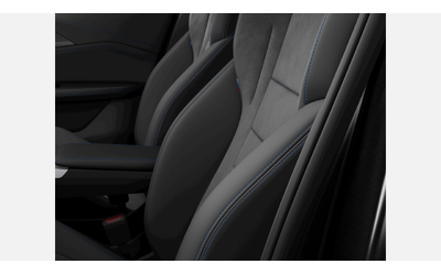 BMW iX1 xDrive30 - автомобили, коли, обяви за нови и употребявани 8