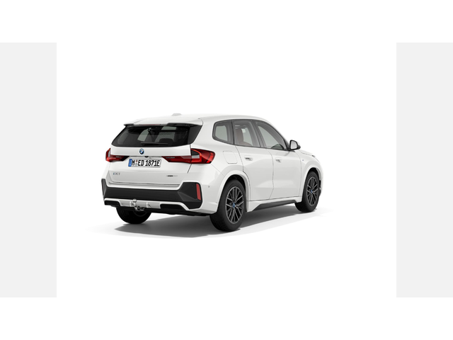 BMW iX1 xDrive30 - автомобили, коли, обяви за нови и употребявани 2