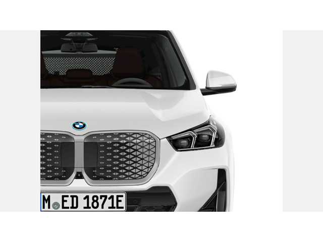 BMW iX1 xDrive30 - автомобили, коли, обяви за нови и употребявани 5