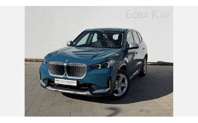 BMW iX1 xDrive30 - автомобили, коли, обяви за нови и употребявани 0