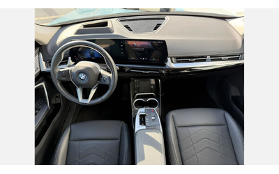 BMW iX1 xDrive30 - автомобили, коли, обяви за нови и употребявани 6