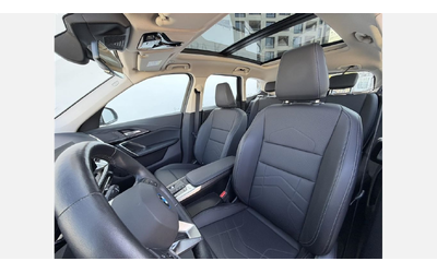 BMW iX1 xDrive30 - автомобили, коли, обяви за нови и употребявани 8