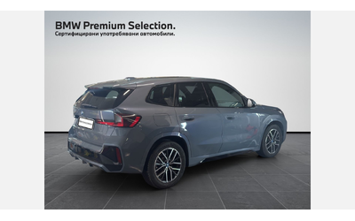 BMW iX1 xDrive30 - автомобили, коли, обяви за нови и употребявани 1