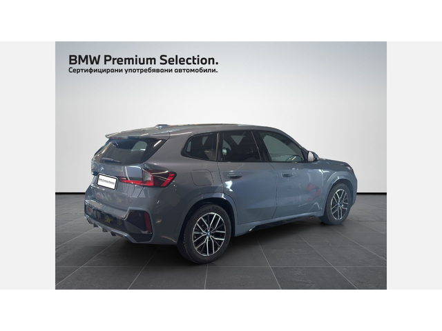 BMW iX1 xDrive30 - автомобили, коли, обяви за нови и употребявани 1