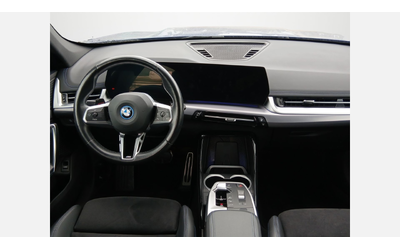 BMW iX1 xDrive30 - автомобили, коли, обяви за нови и употребявани 6