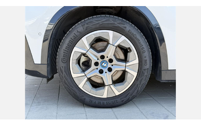 BMW iX1 xDrive30 - автомобили, коли, обяви за нови и употребявани 4