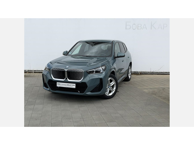 BMW iX1 xDrive30 - автомобили, коли, обяви за нови и употребявани 0