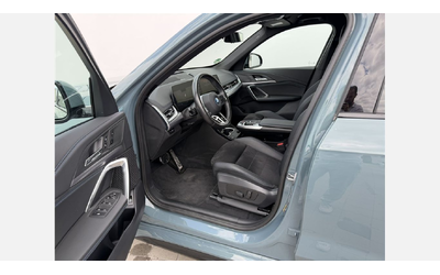 BMW iX1 xDrive30 - автомобили, коли, обяви за нови и употребявани 7