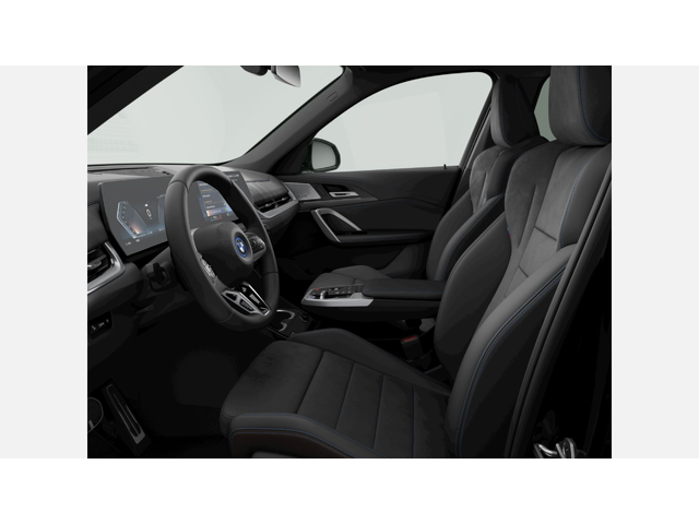 BMW iX1 xDrive30 - автомобили, коли, обяви за нови и употребявани 7