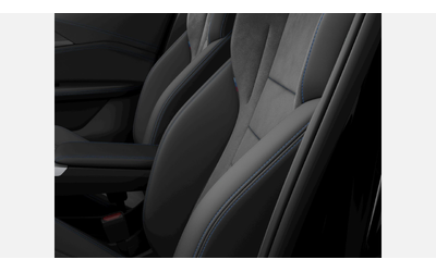 BMW iX1 xDrive30 - автомобили, коли, обяви за нови и употребявани 8