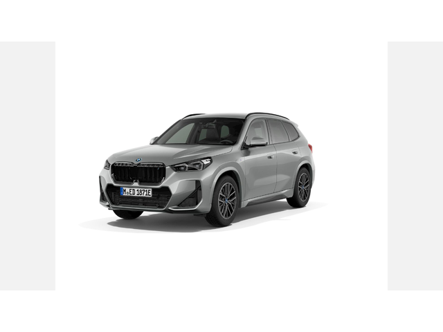 BMW iX1 xDrive30 - автомобили, коли, обяви за нови и употребявани 1