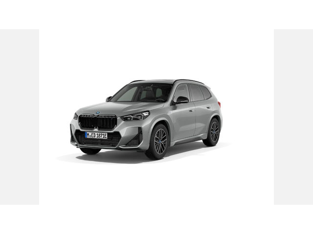 BMW iX1 xDrive30 - автомобили, коли, обяви за нови и употребявани 1