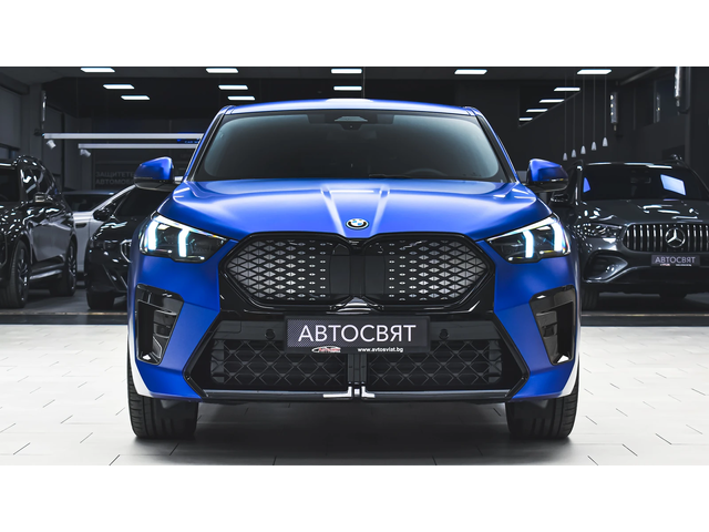 BMW iX2 xDrive30 M Sport - автомобили, коли, обяви за нови и употребявани 1