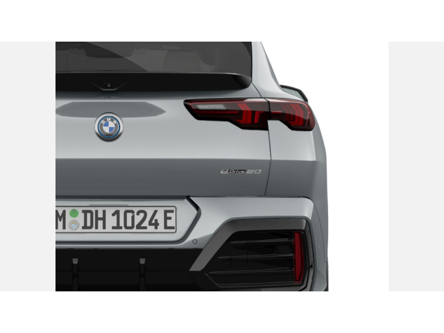 BMW iX2 eDrive20 - автомобили, коли, обяви за нови и употребявани 5