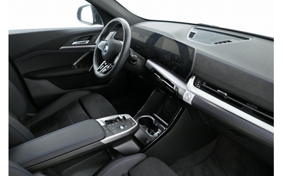 BMW iX2 iX2 eDrive20 - автомобили, коли, обяви за нови и употребявани 6