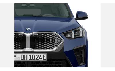 bmw-ix2-xdrive30 - 5