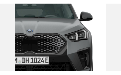 bmw-ix2-xdrive30 - 5