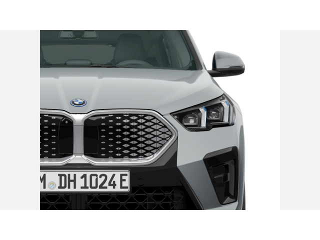 BMW iX2 xDrive30 - автомобили, коли, обяви за нови и употребявани 5