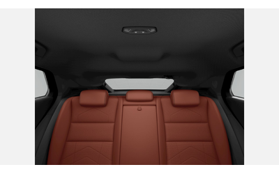 BMW iX2 xDrive30 - автомобили, коли, обяви за нови и употребявани 11