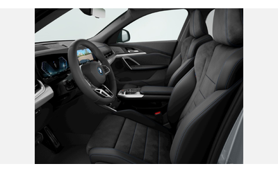 bmw-ix2-xdrive30 - 5