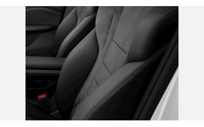 BMW iX2 xDrive30 - автомобили, коли, обяви за нови и употребявани 8