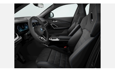 BMW iX2 xDrive30 - автомобили, коли, обяви за нови и употребявани 7