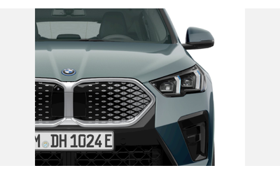 bmw-ix2-xdrive30 - 5
