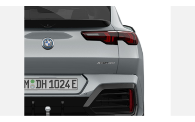 BMW iX2 xDrive30 - автомобили, коли, обяви за нови и употребявани 6