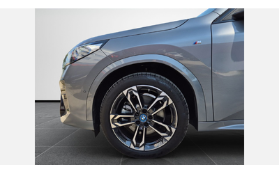 BMW iX2 xDrive30 - автомобили, коли, обяви за нови и употребявани 3