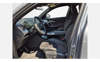 BMW iX2 xDrive30 - автомобили, коли, обяви за нови и употребявани 4