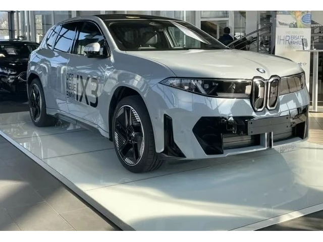 BMW iX3 50 xDrive M sport - автомобили, коли, обяви за нови и употребявани 0