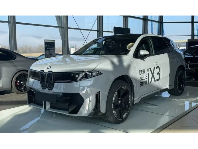 BMW iX3 50 xDrive M sport - автомобили, коли, обяви за нови и употребявани 1