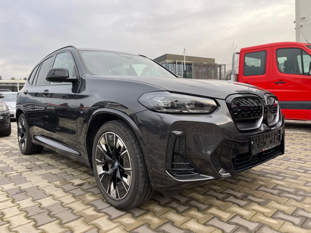 BMW iX3 M-paket/80kw/560km - автомобили, коли, обяви за нови и употребявани 0